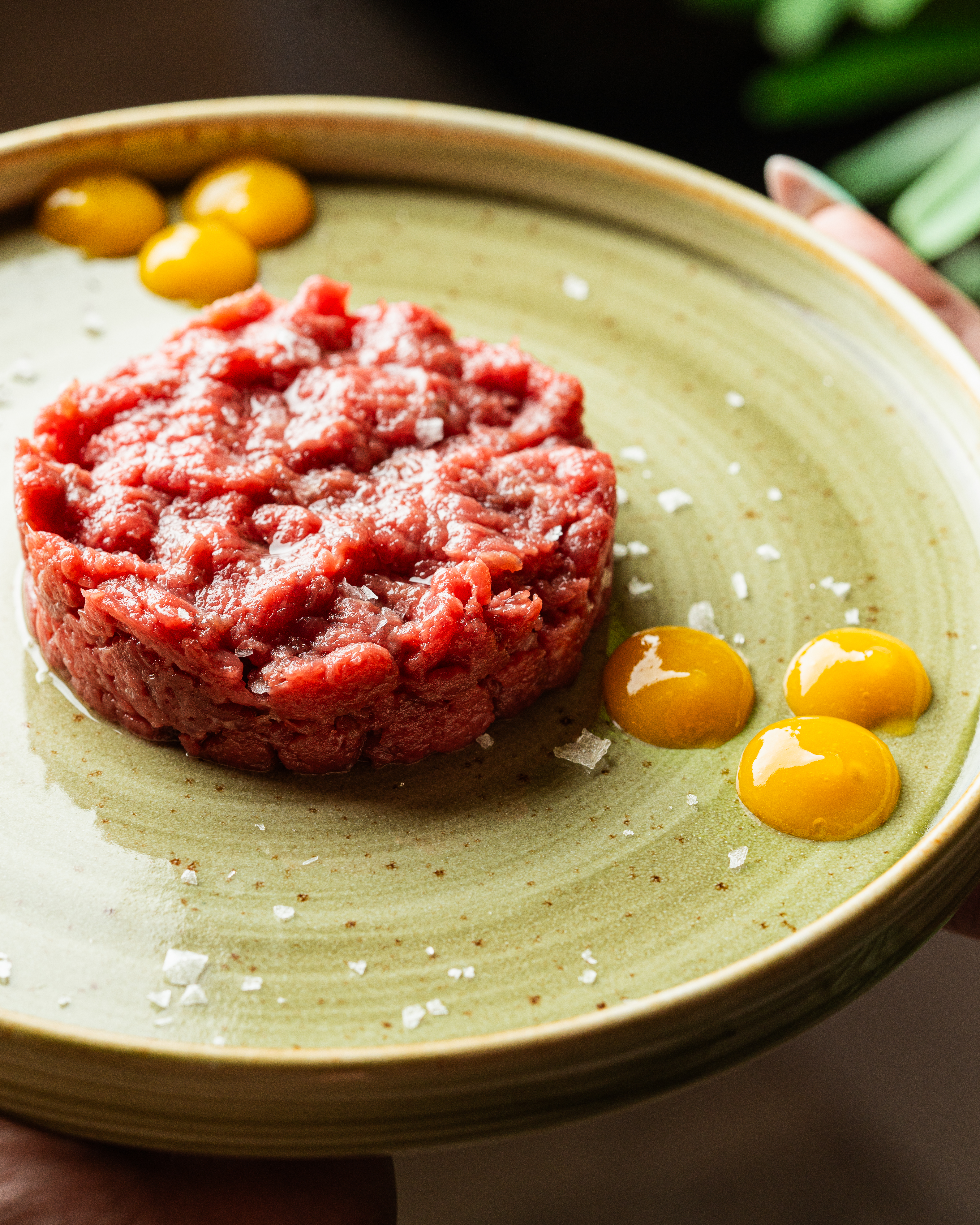 Tartare fassona Madama Bianca, olio evo, sale maldon