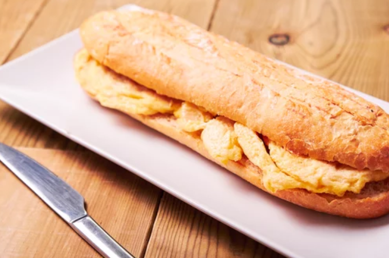 Bocadillo De Tortilla Francesa