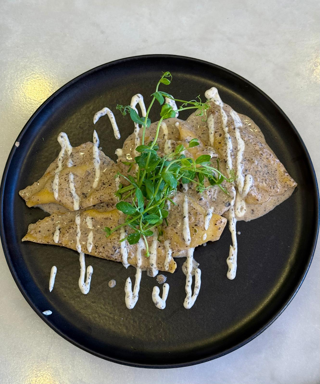 Ravioli truffle and Italian cheese