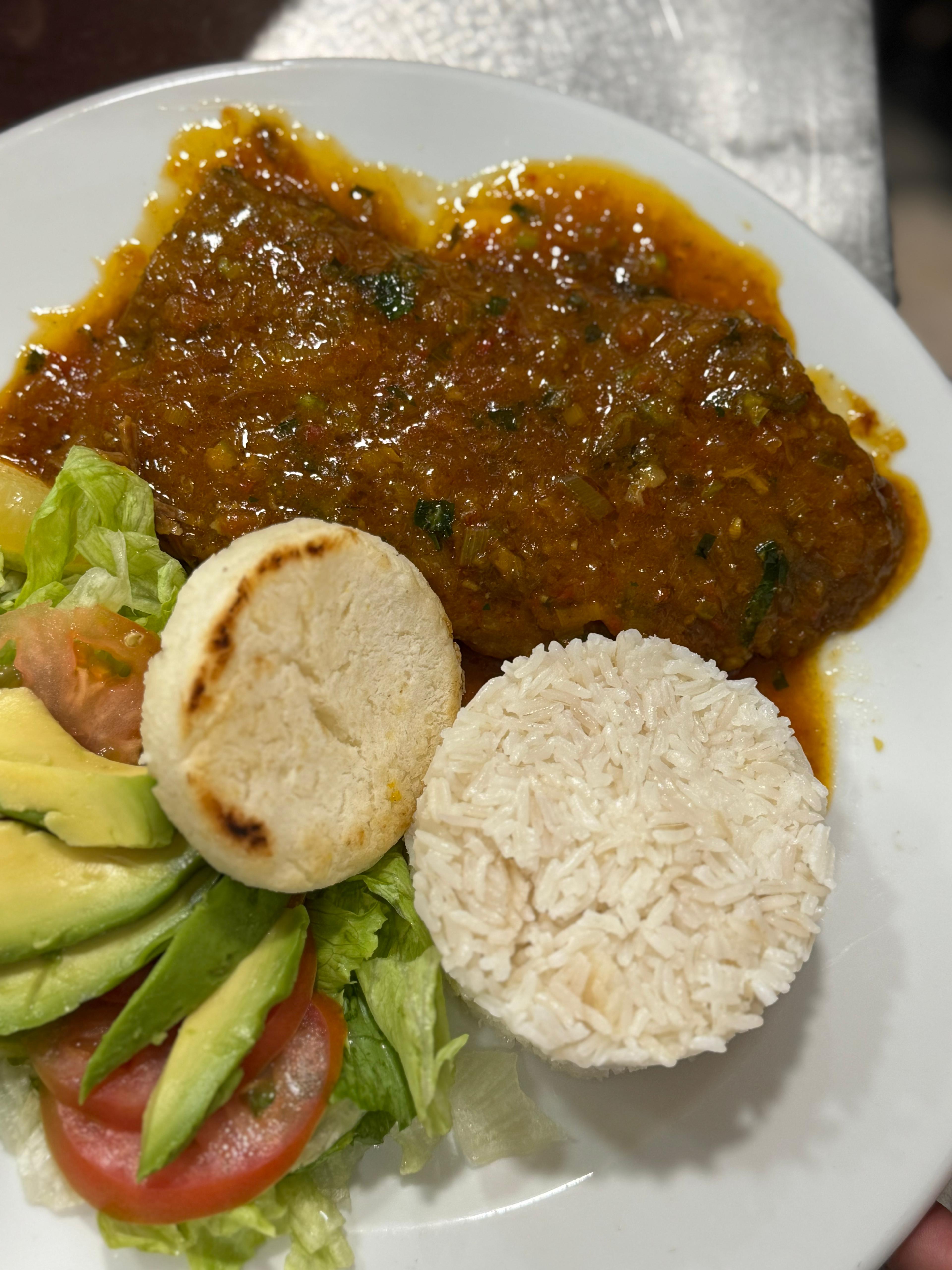 Sobre barriga en salsa