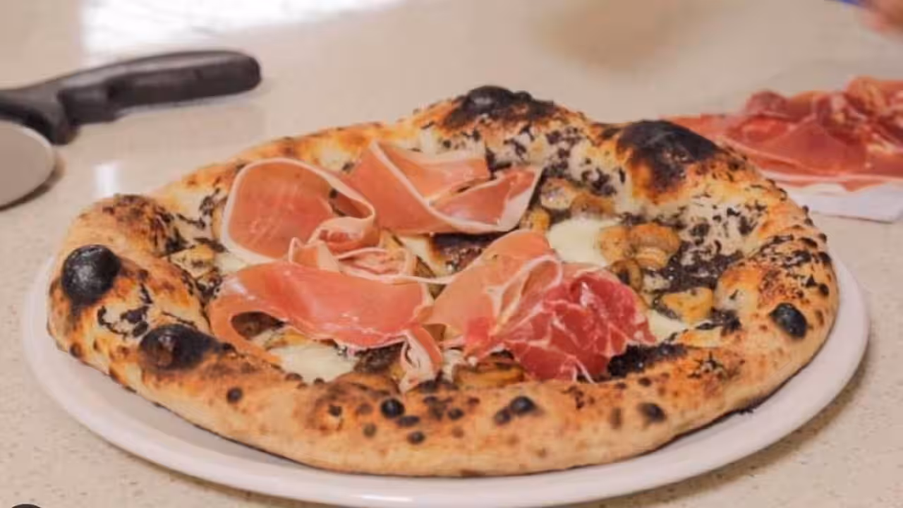 Funghi e crudo di Parma