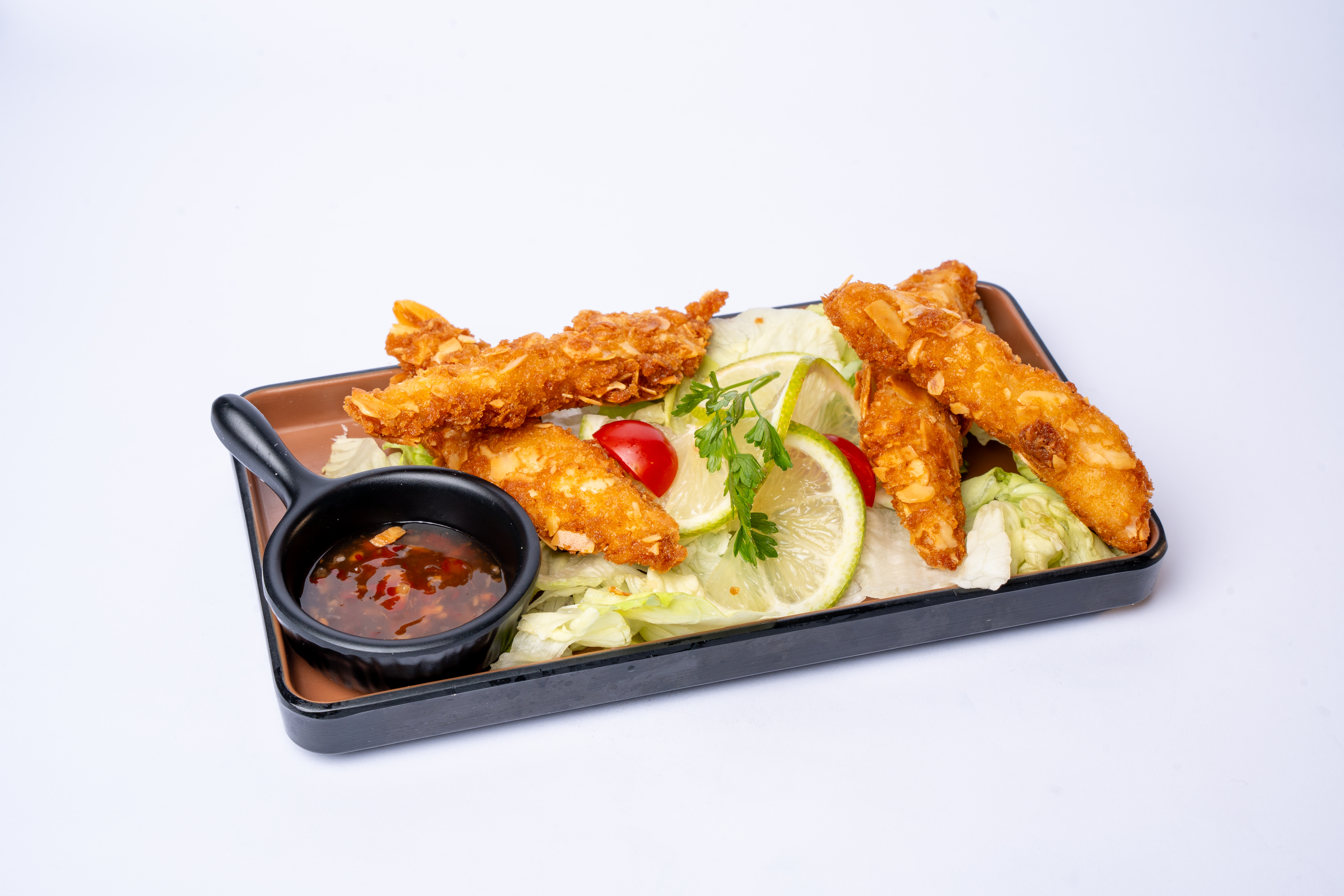 Assiette Poulet Aux Amandes Tempura