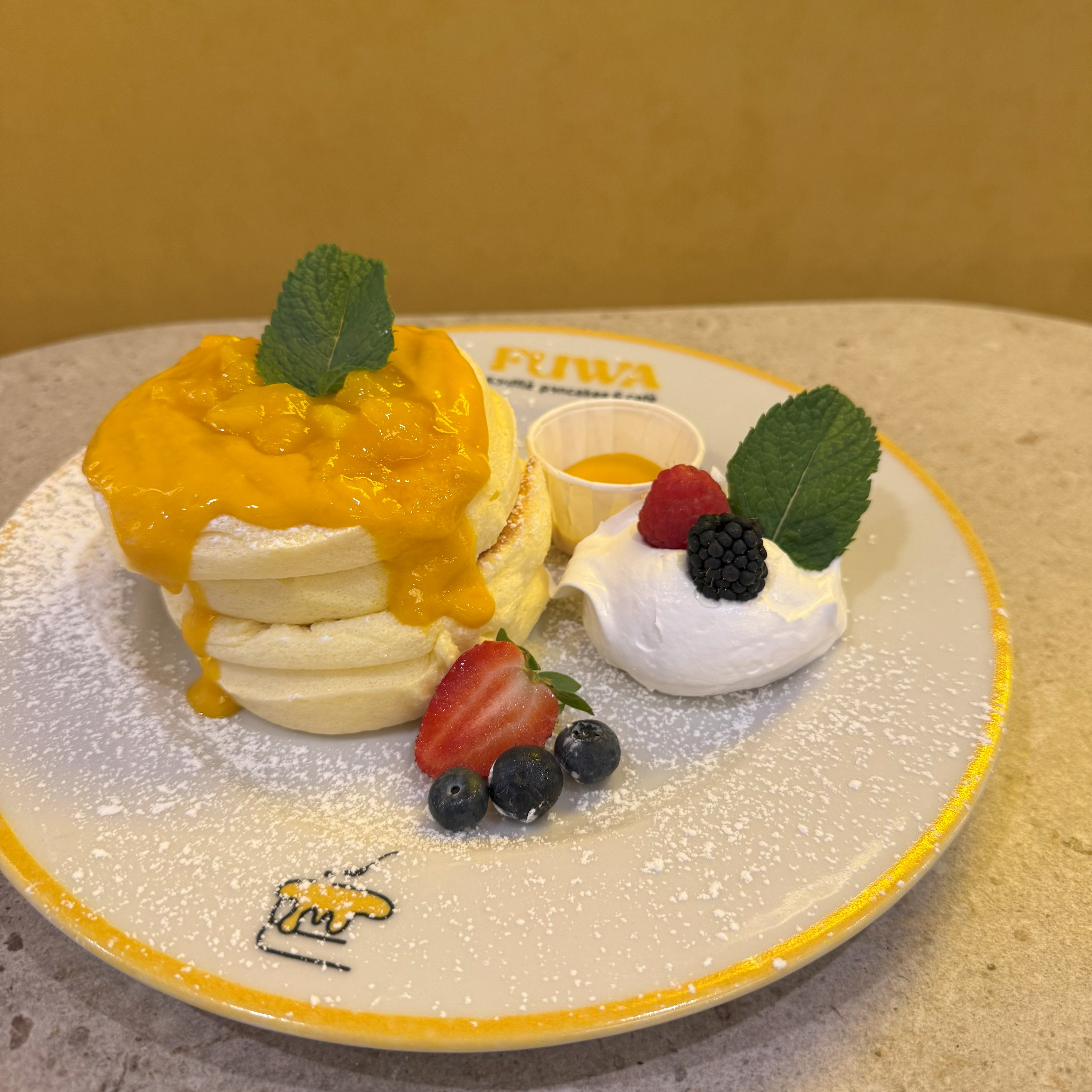 Souffle passion fruit and mango