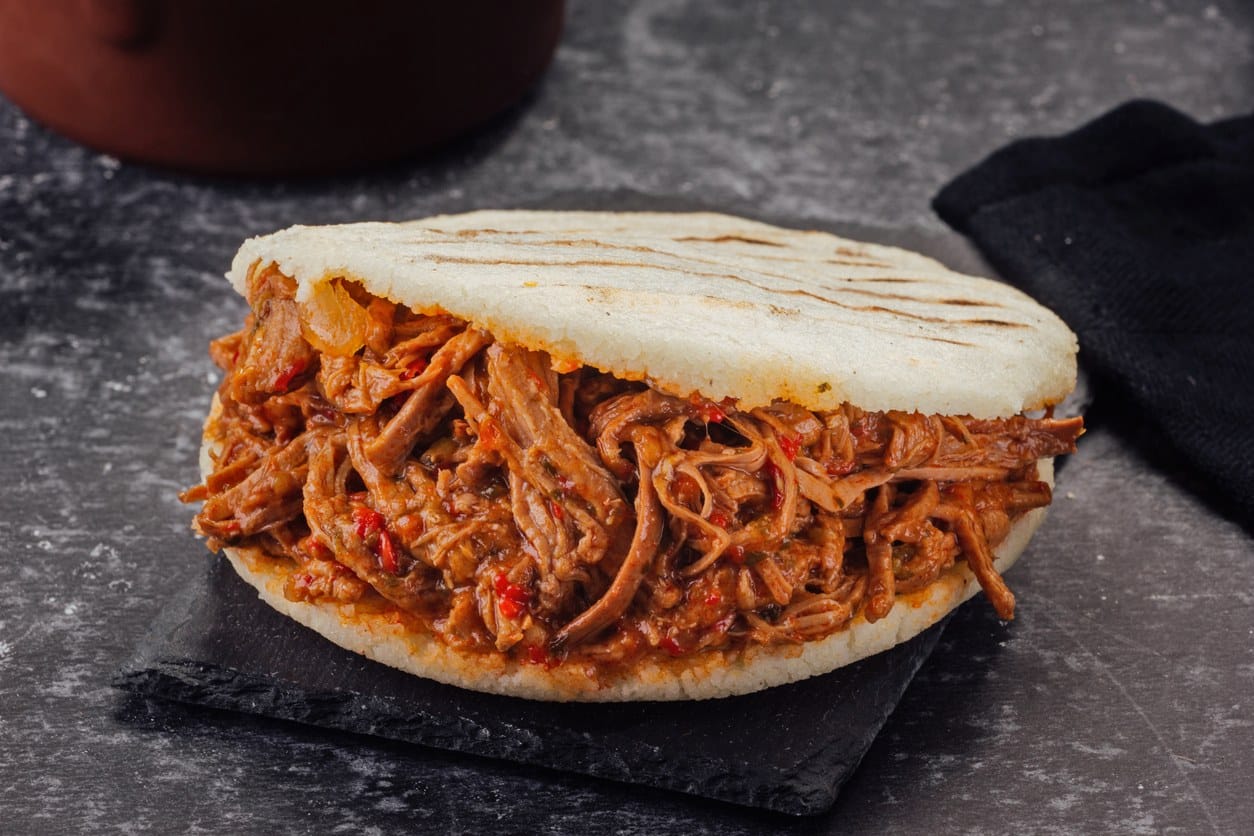 Arepa de carne (1 ud.)