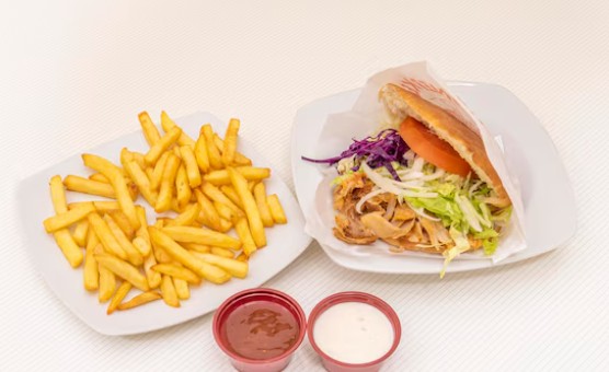 Menú pan pita de pollo