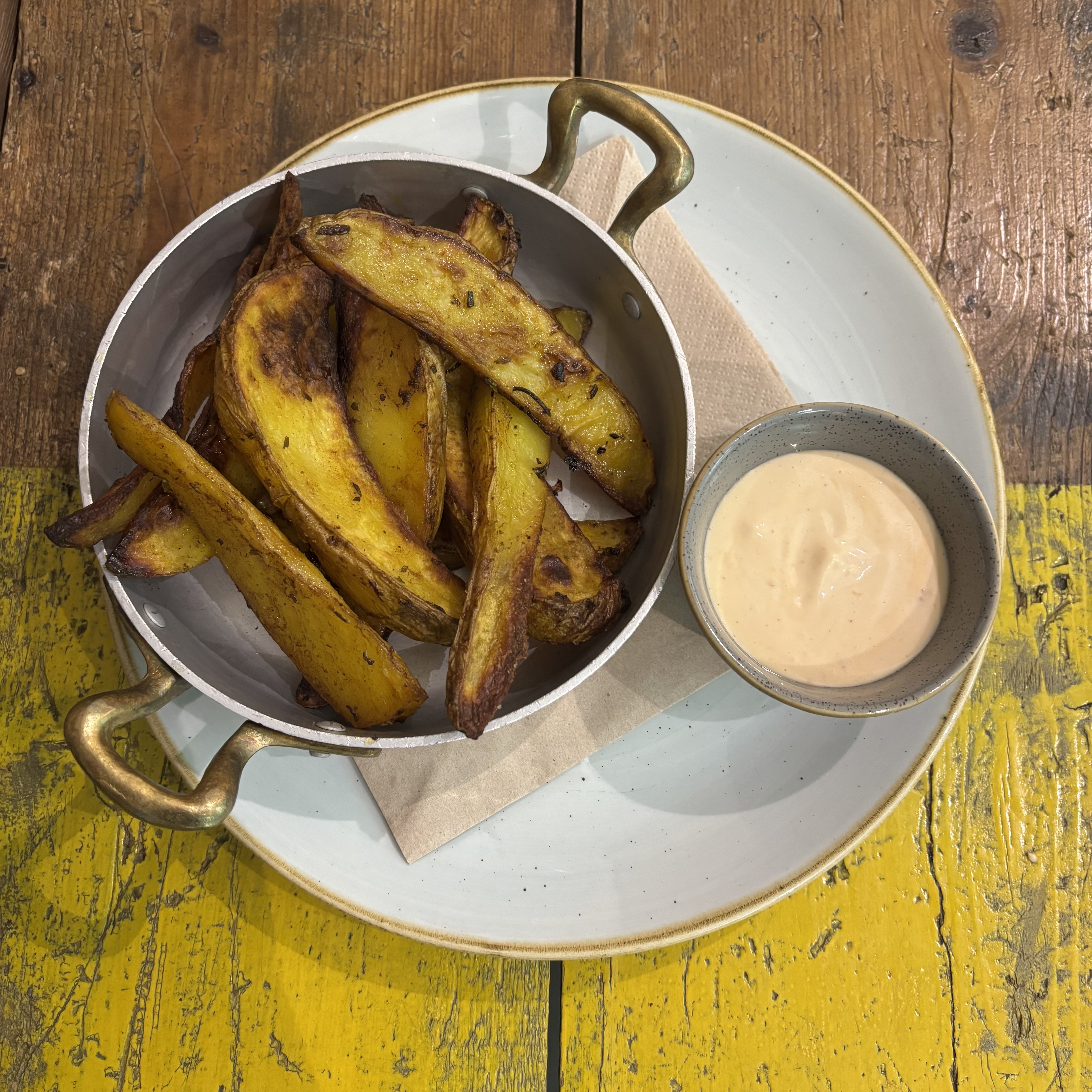 Patate rustiche al forno