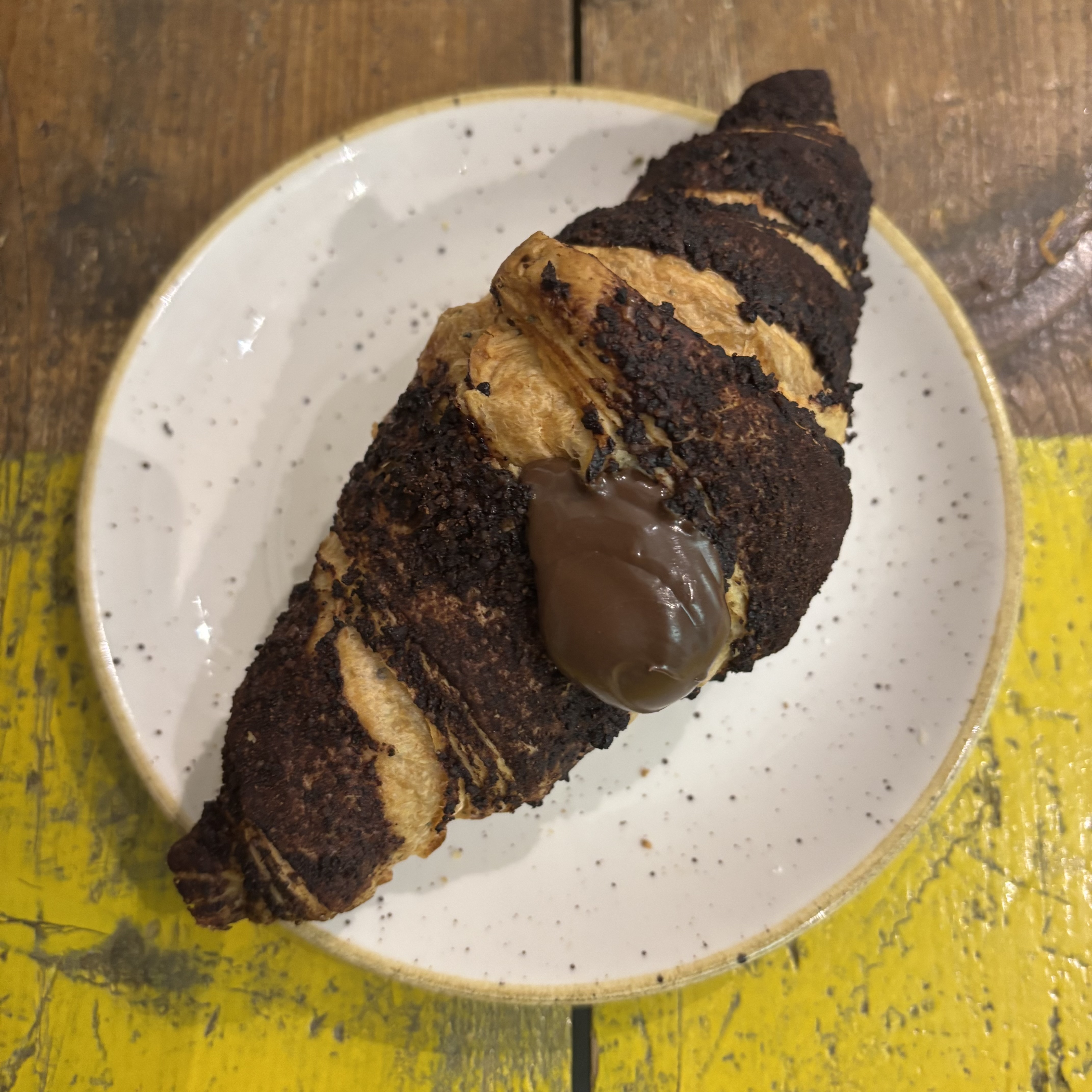 Croissant alla nocciolata