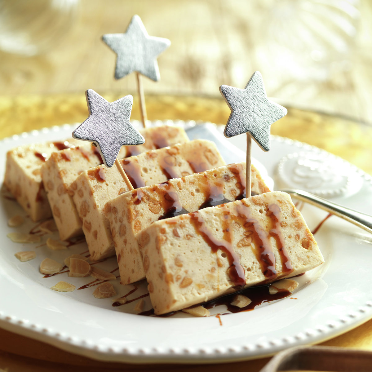 Biscuit de turrón (porción grande)