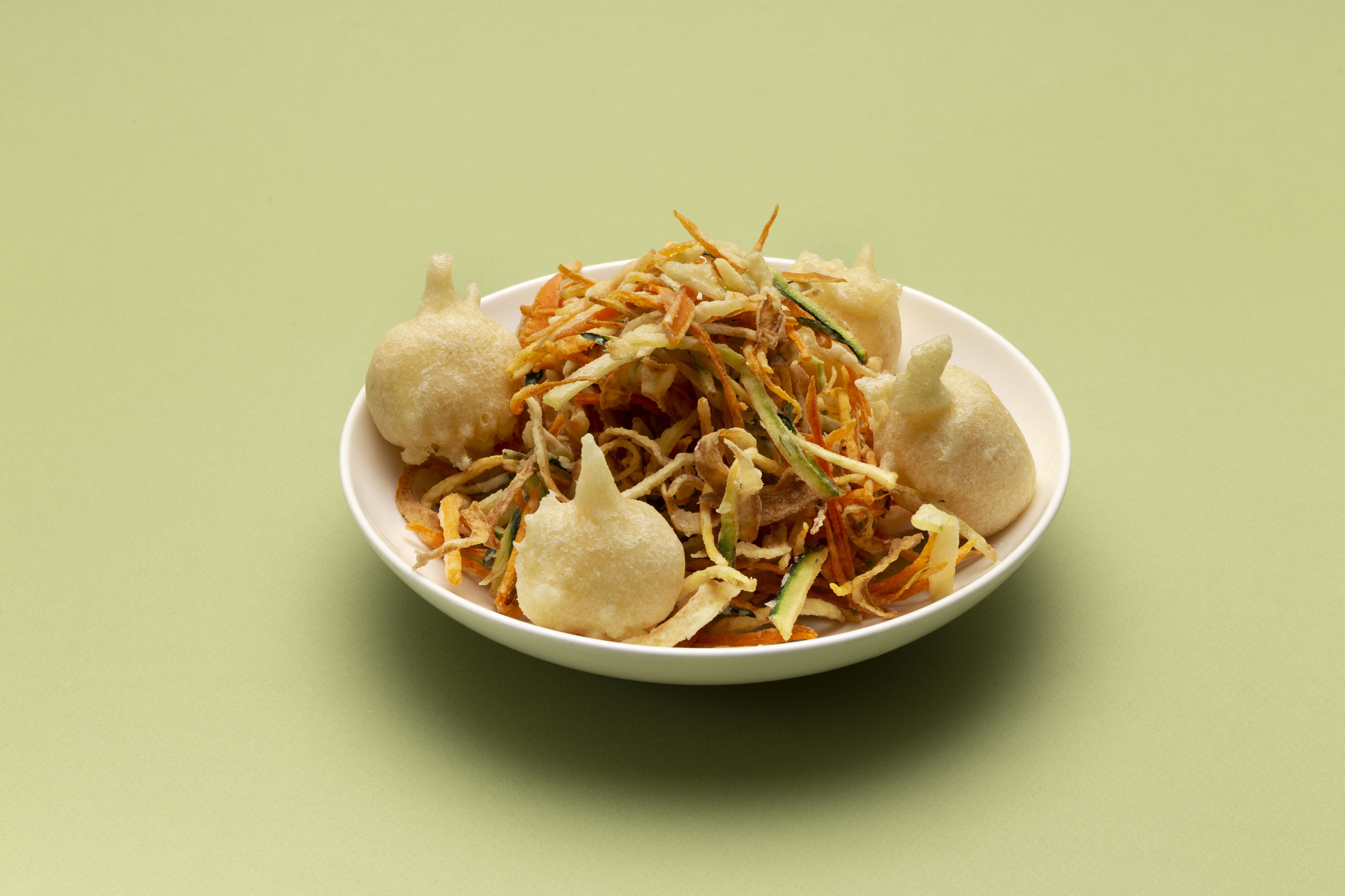 Fritto di verdure con scamorzine campane in tempura