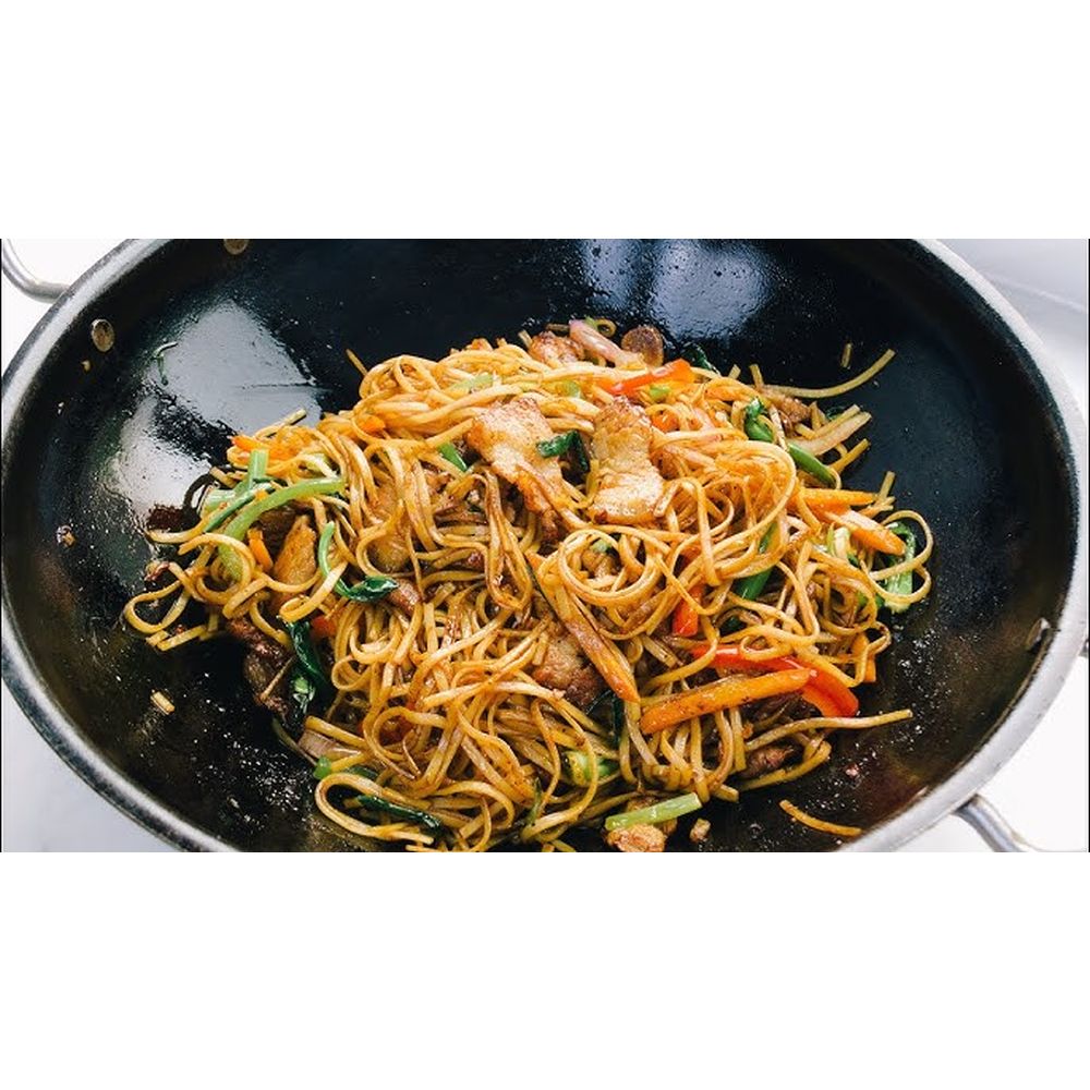 Pork Fried Noodles With Vegetables