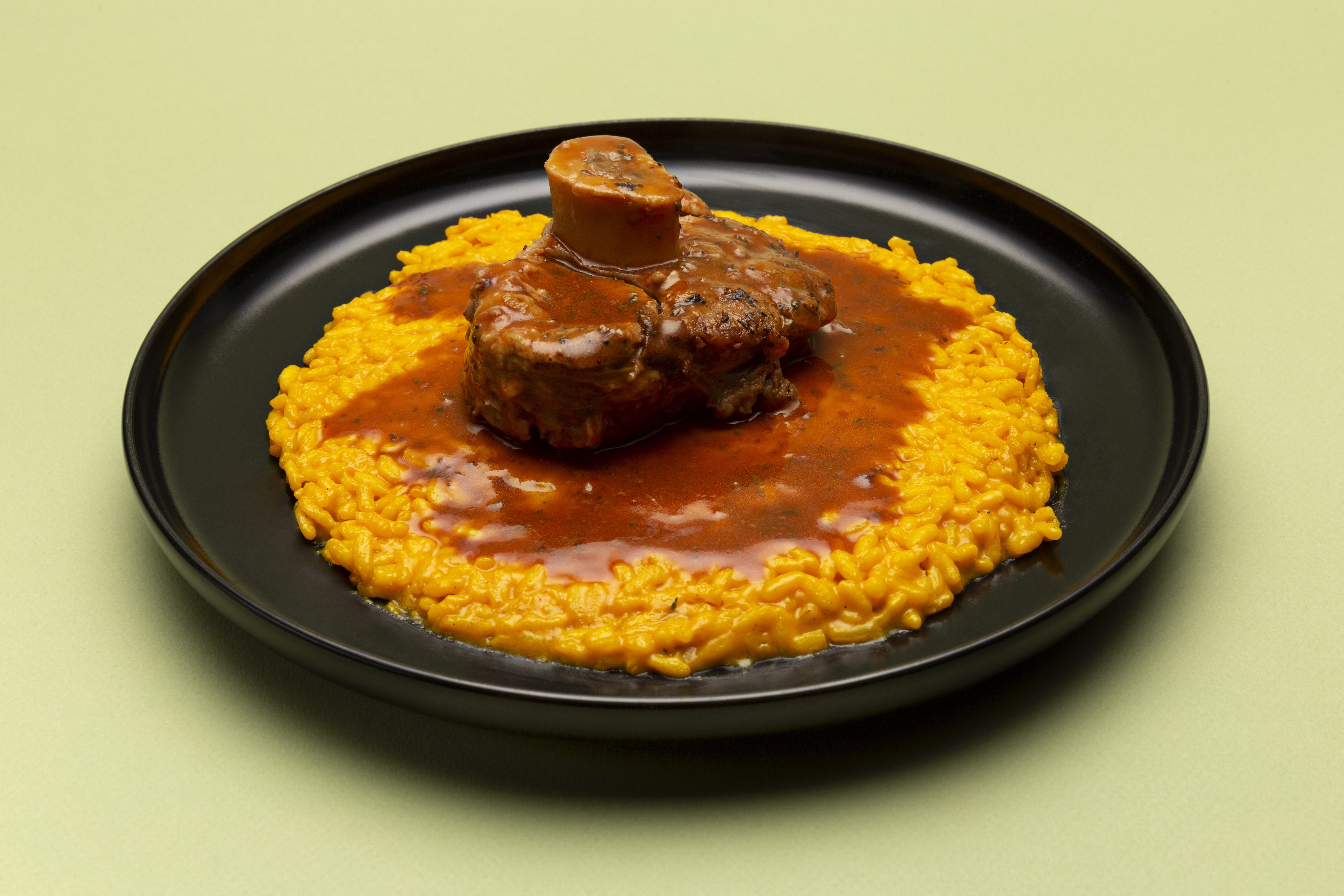 Risotto con ossobuco Italia in gremolada e zafferano bio 100% italiano