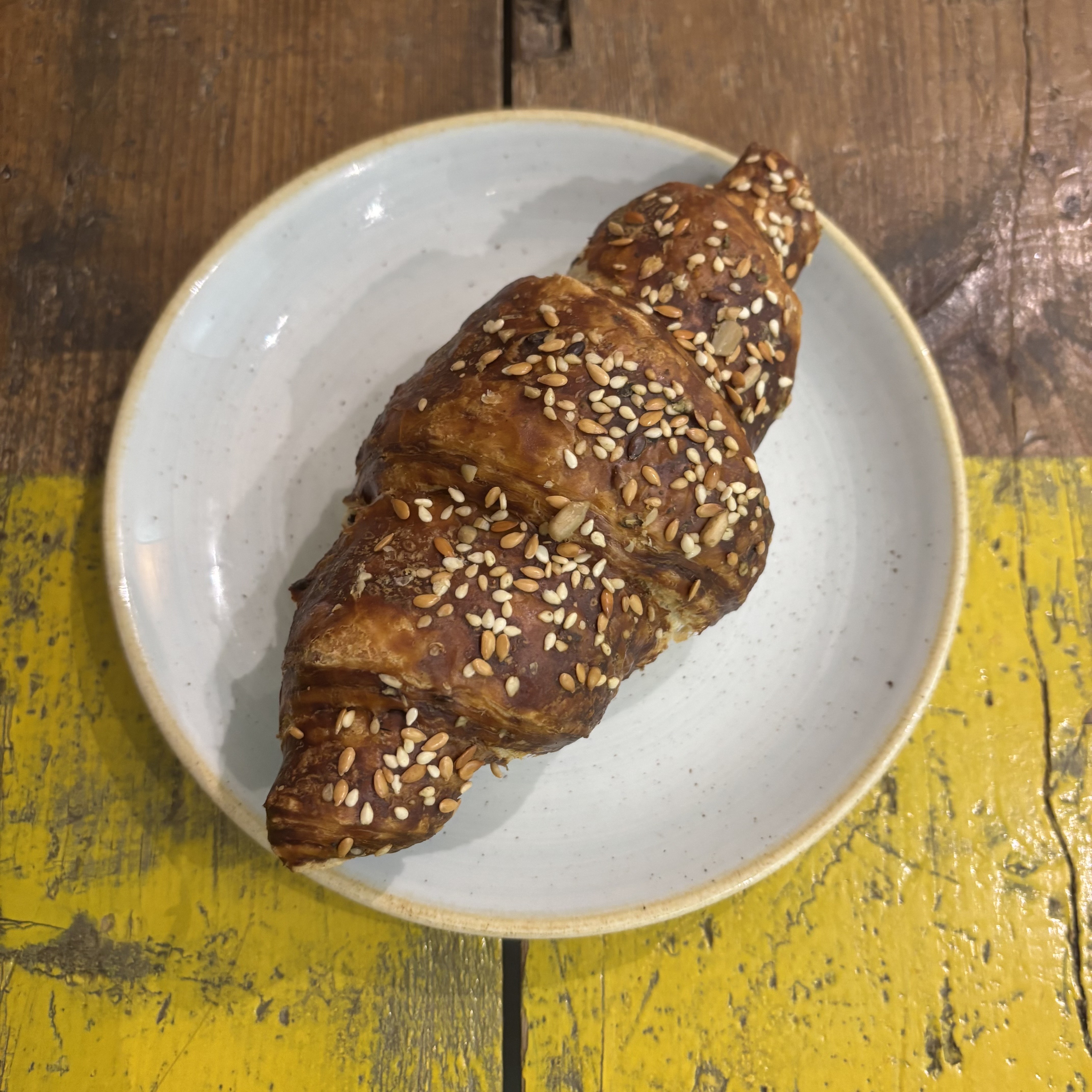 Croissant salato vuoto bretzel