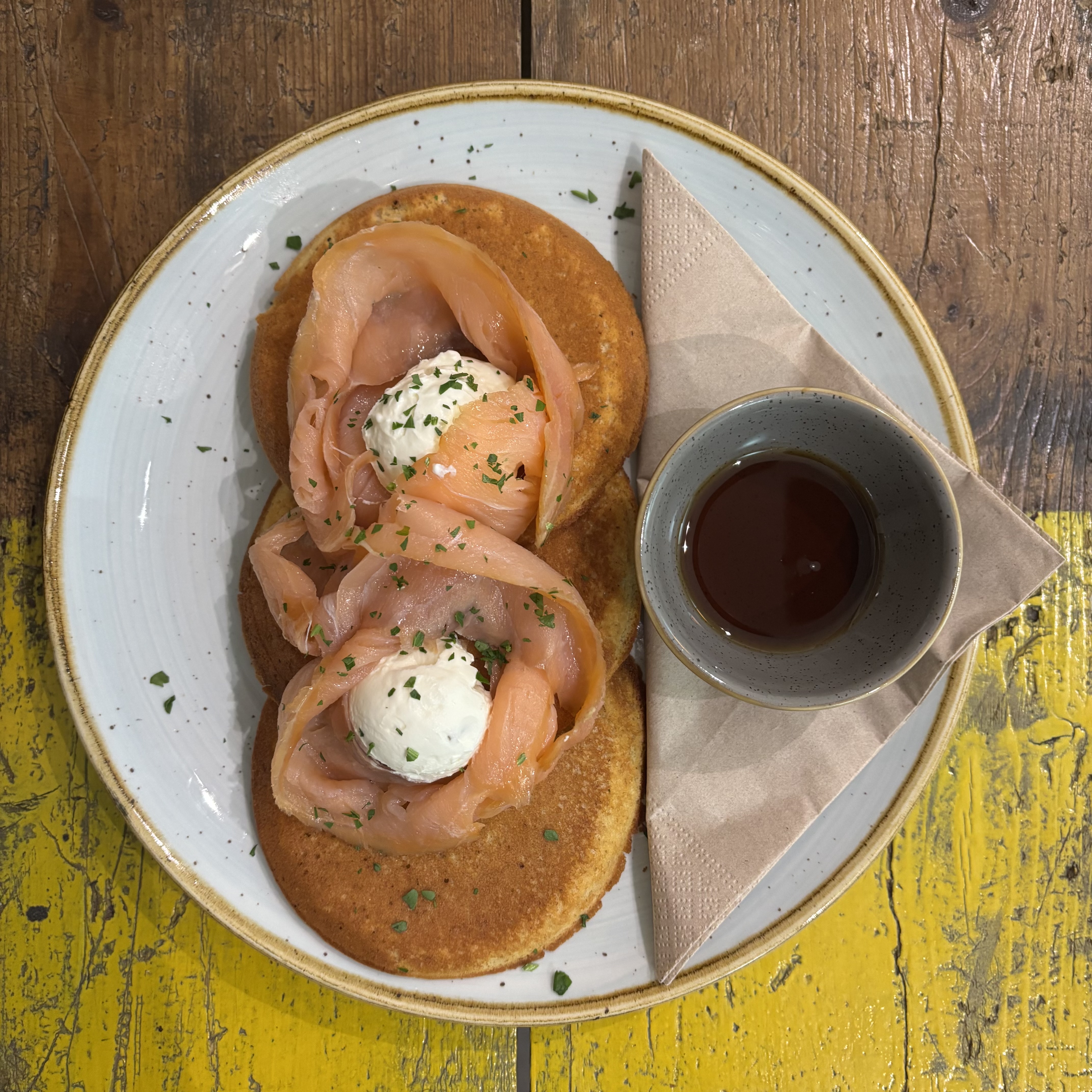 Pancake salmone e cream cheese